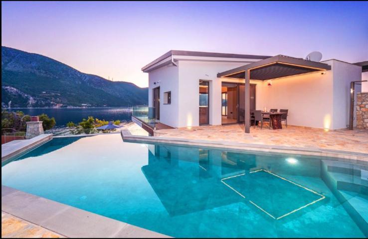 Mr Grey Luxury Villa Spartokhorion Ngoại thất bức ảnh